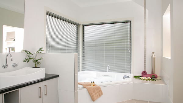 Hervey Bay slimline-venetian-blinds